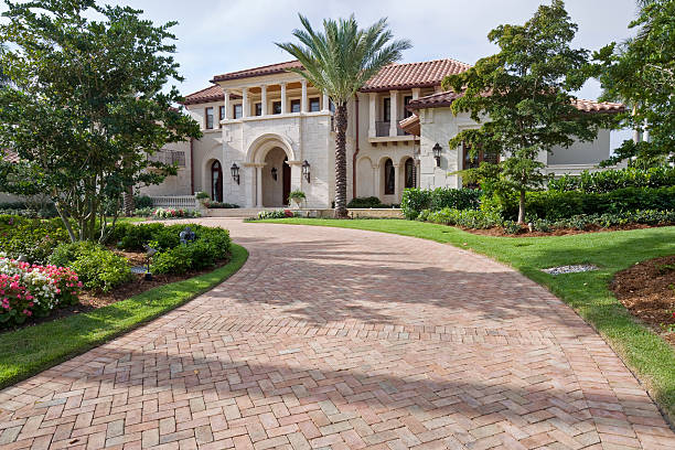 Best Affordable Driveway Pavers  in La Villa, TX